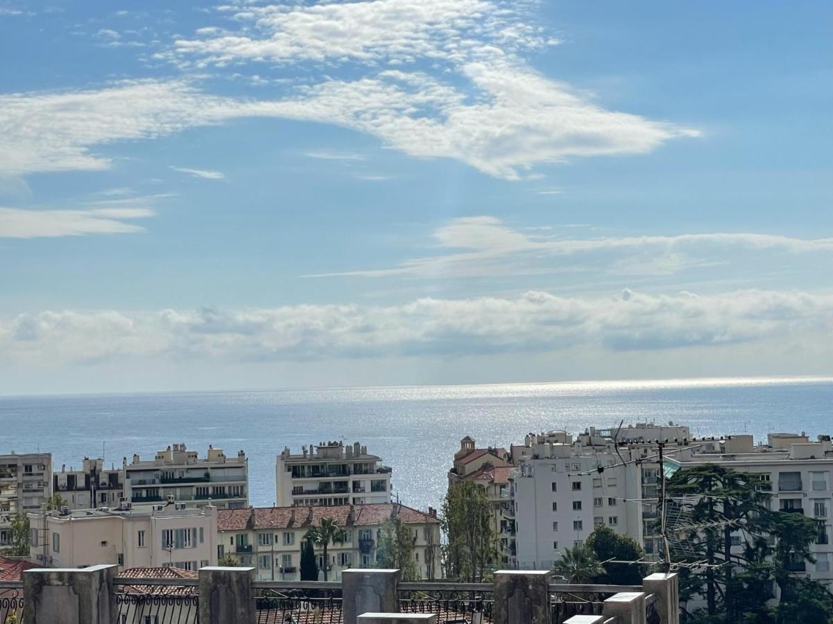 Apartment Renting - Cambrai - Luxurious Sea View Terrasse - King Bed - Parking - Ac - Fully Equipped