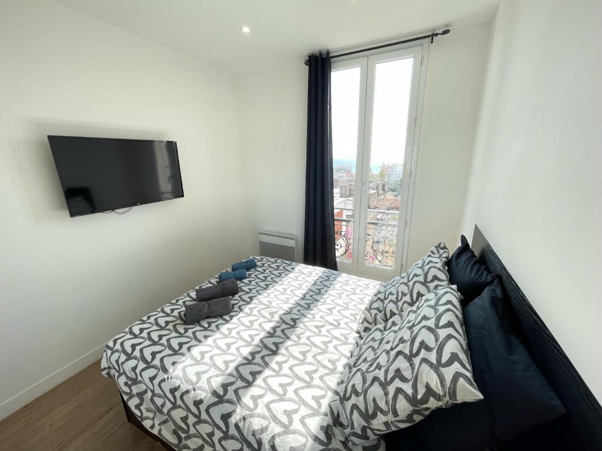 Renting - Cambrai - Luxurious Sea View Terrasse - King Bed - Parking - Ac - Fully Equipped *