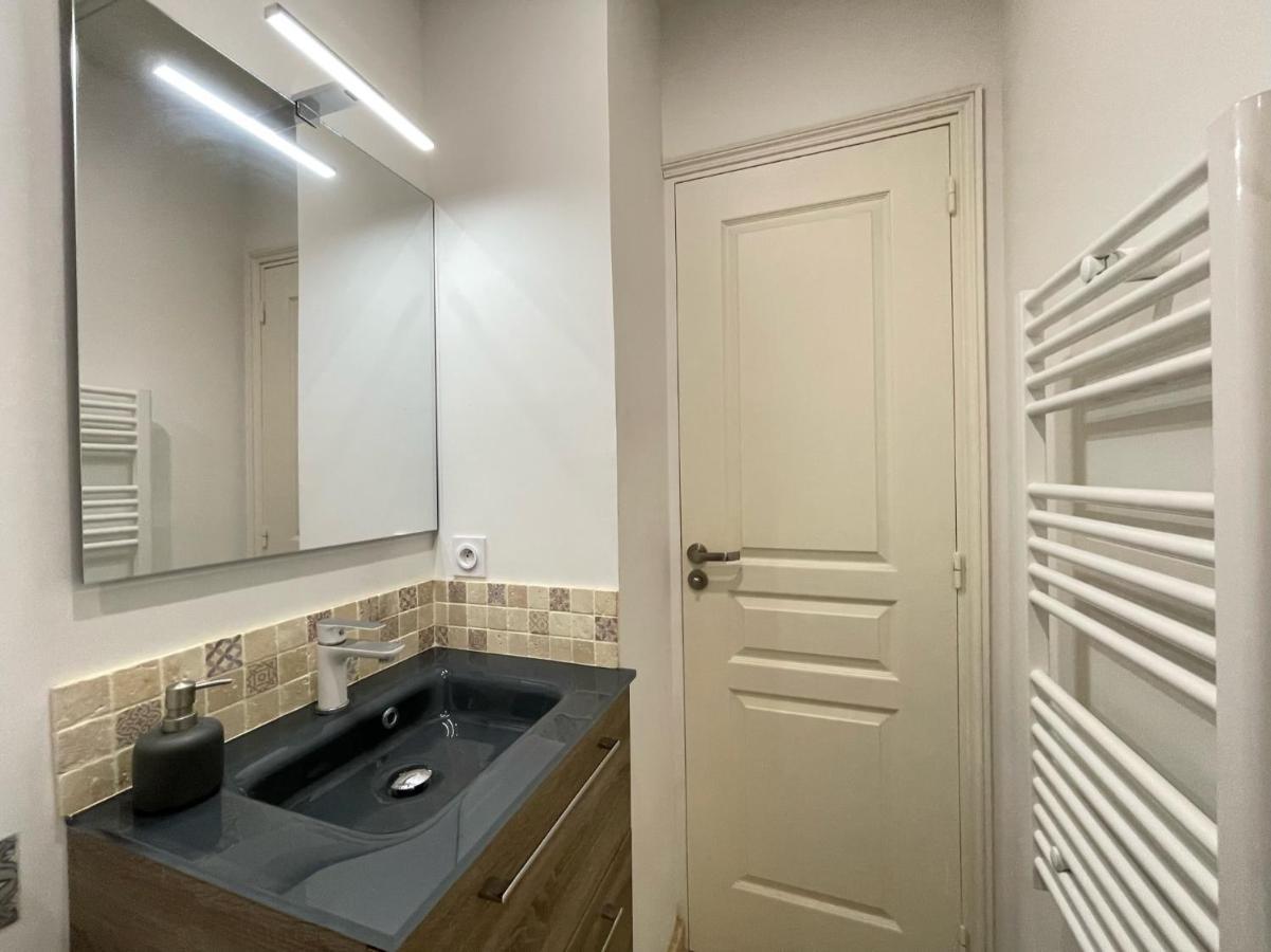 Renting - Cambrai - Luxurious Sea View Terrasse - King Bed - Parking - Ac - Fully Equipped Apartment